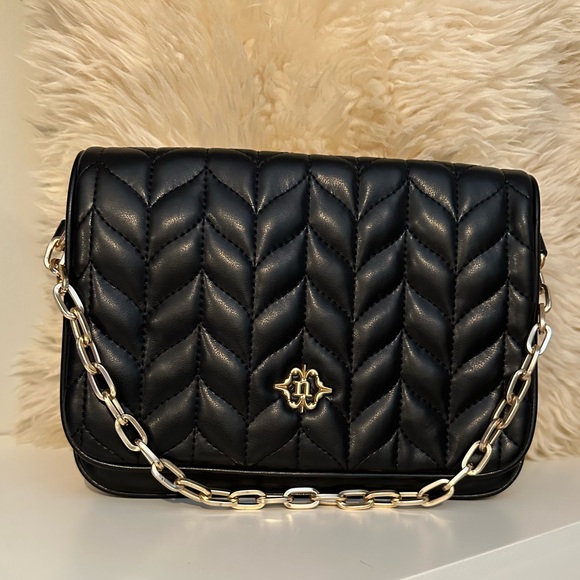 Nanette Lepore Jessa Convertible Quilt
Chain Shoulder Bag - Picture 3 of 13